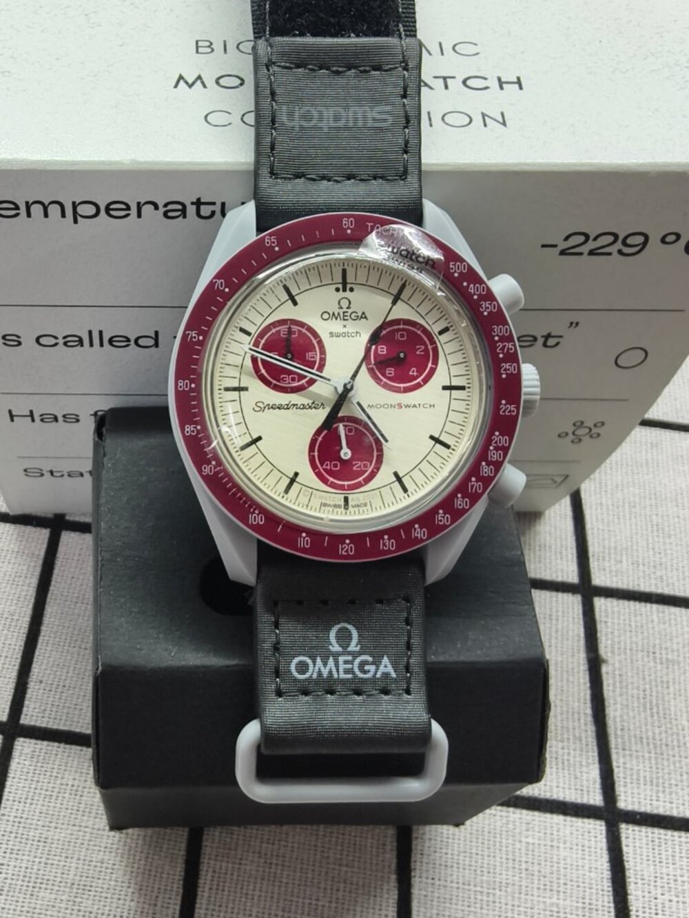 🍒Swatch x Omega MoonSwatch Mission to Pluto Watch